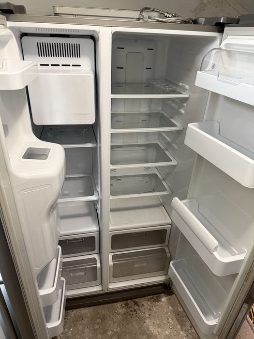 Хладилник Samsung Side-by-Side RSH5UTRS – отлично работещ