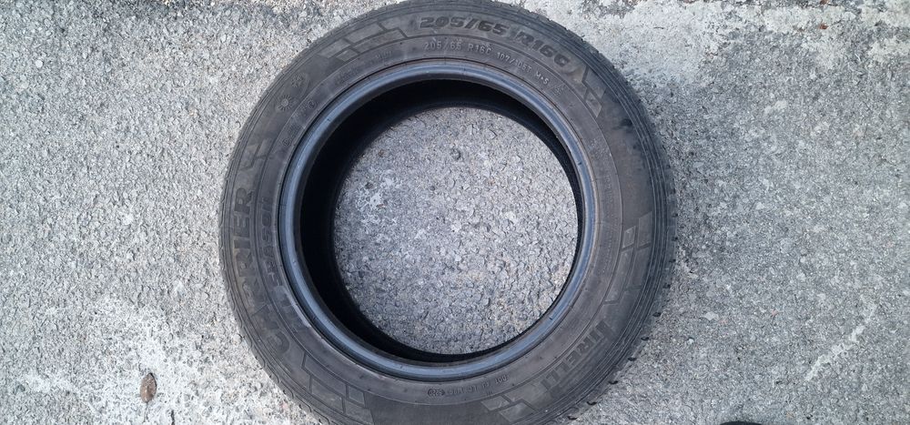 Все сезонни гуми за бус