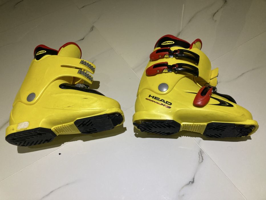 Clapari de ski copil marimea 36(282 mm) cu livrare