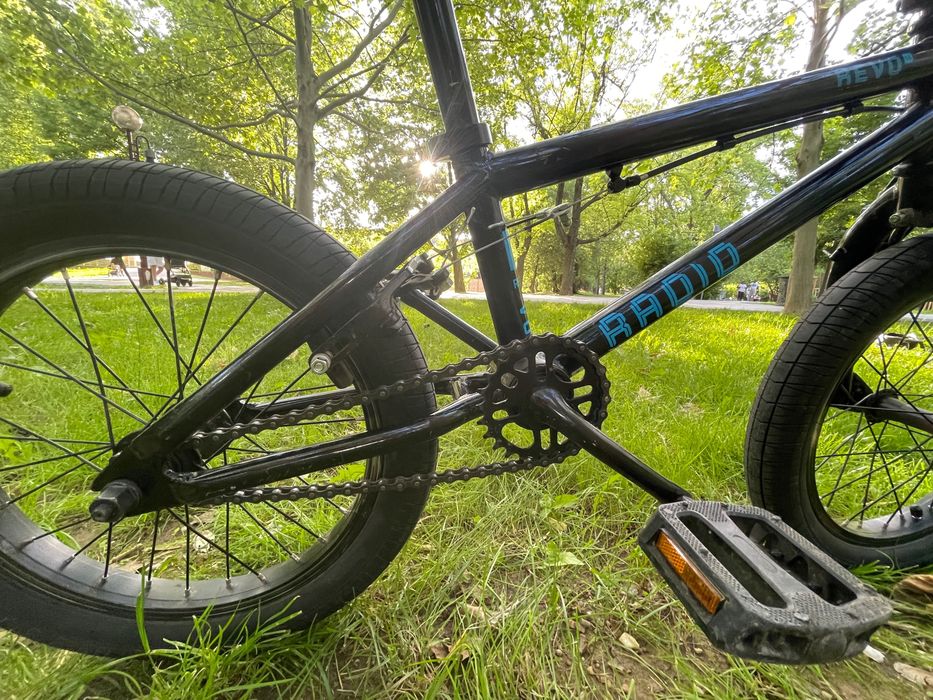Bicicleta BMX Radio Revo 16
