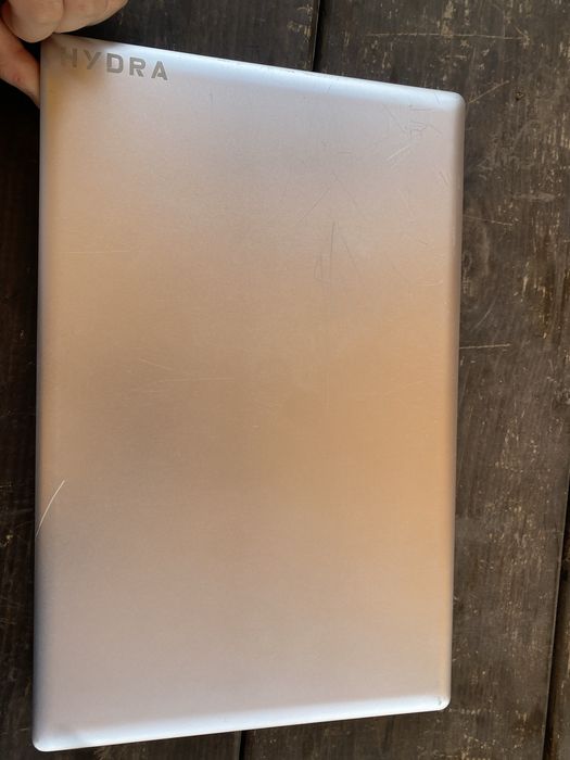 Продам ноутбук Hydra