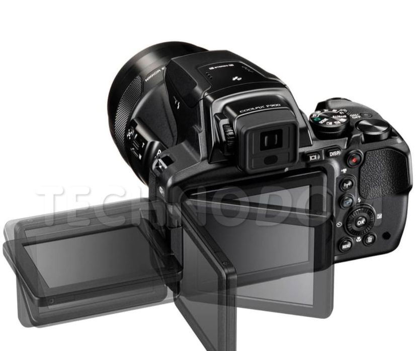 Фотокамера Nikon P900 Super Zum
