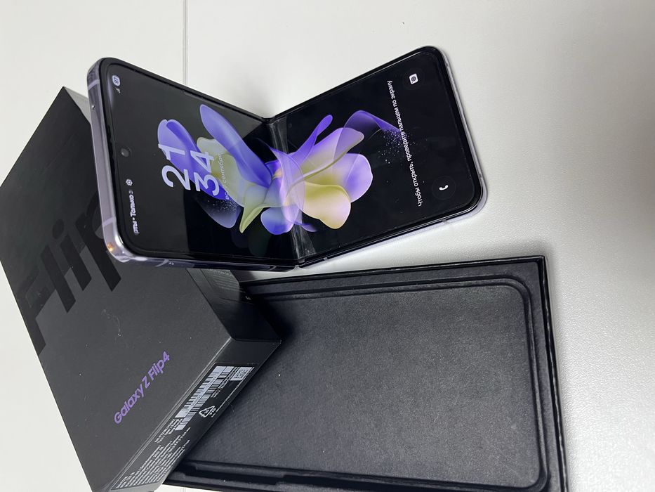 Samsung Flip 4 8/128. Самсунг. Флип 4
