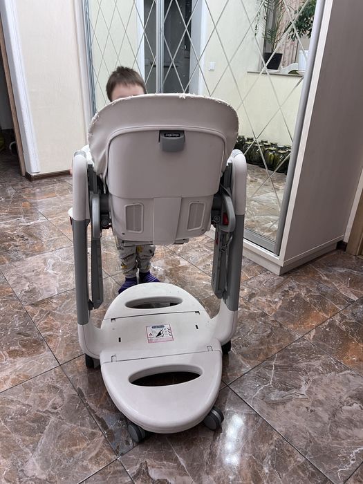 стульчик для кормления Tatamia (Peg-Pérego) в Косшы