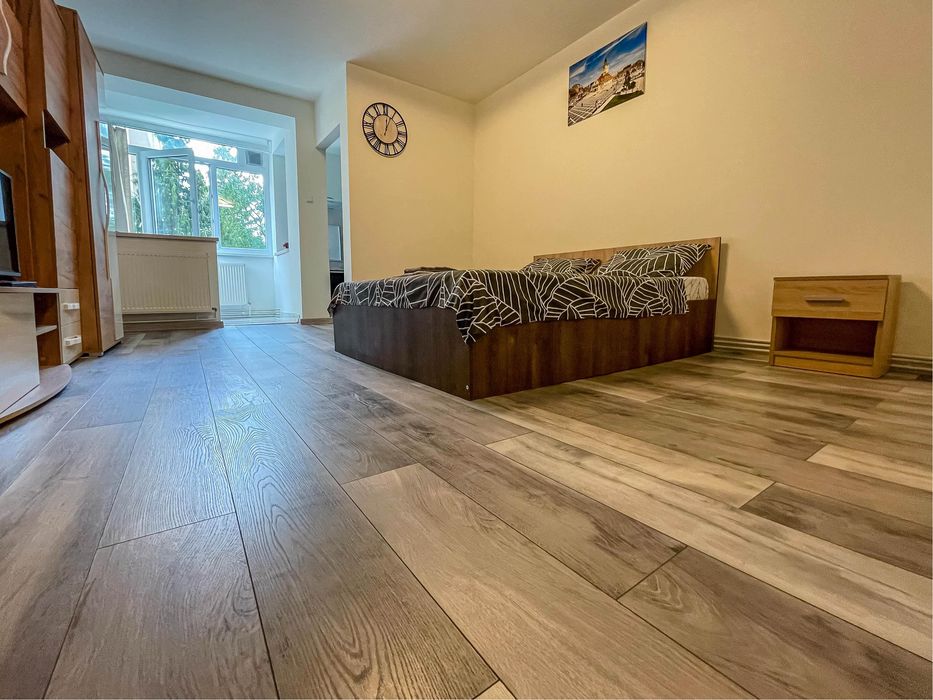 Garsoniera de inchiriat