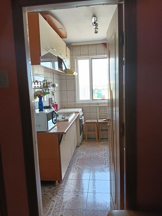Apartament cu 2 camere decomandat