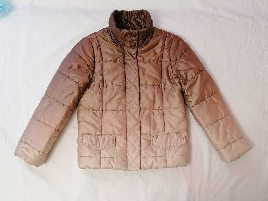 Олекотено яке за момиче