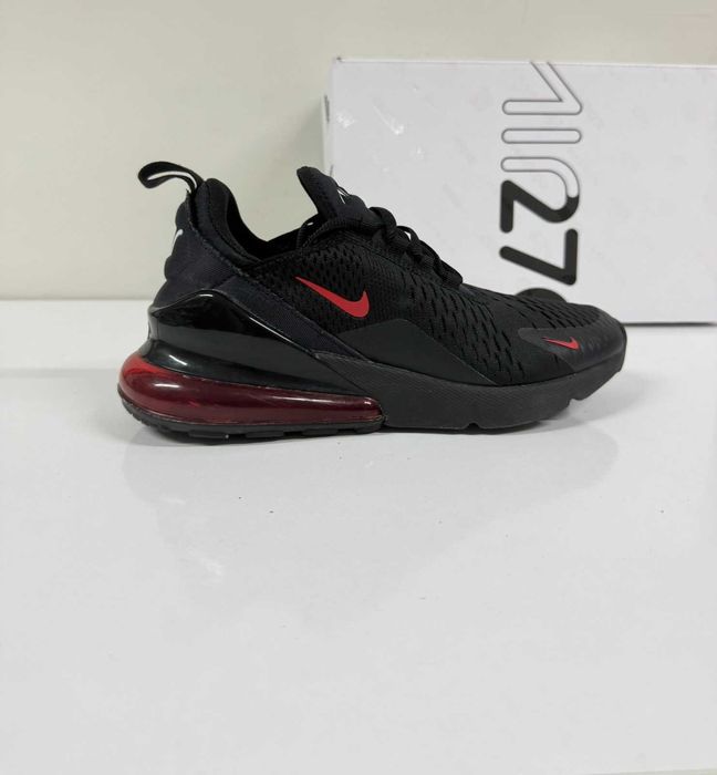 Nike Air Max 270