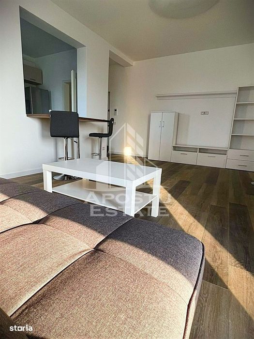 Apartament cu 2 camere de inchiriat, loc de parcare, Giroc