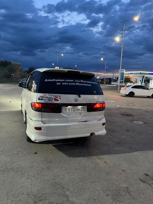 Автомобиль тойота