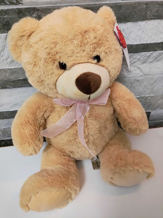 Плюшени мечета, нови с етикет