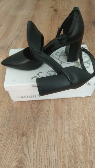 Дамски обувки на ток