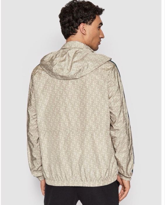 Куртка Guess оригинал