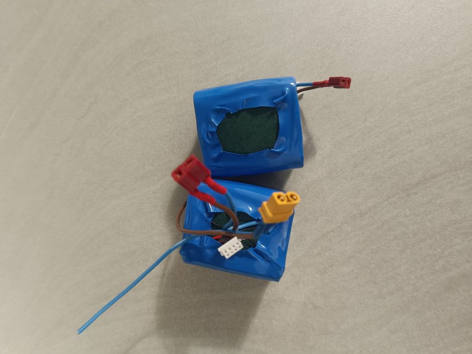 Изработка по заявка на батерии за лодка за захранка с гаранция