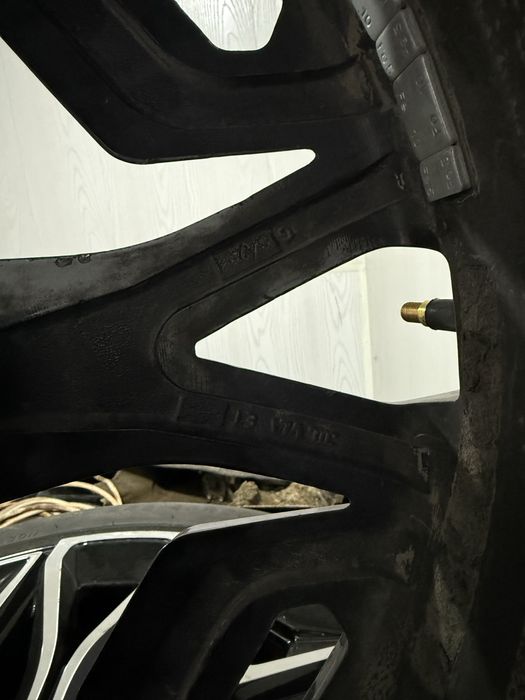 Продам диски bmw r20