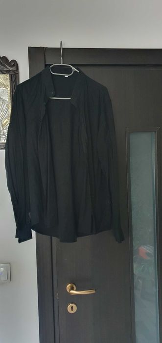 vând 8 căși bărbătești