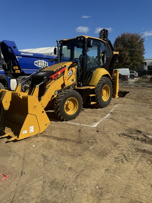 buldoexcavator cu picon de inchiriat