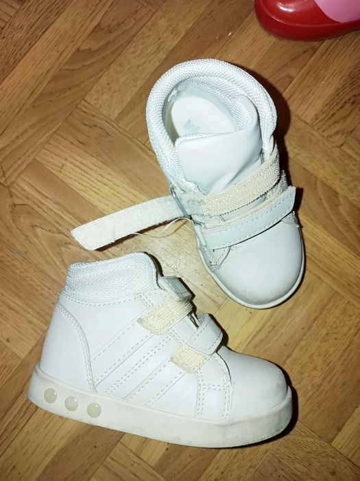 Детская обувь 22/23