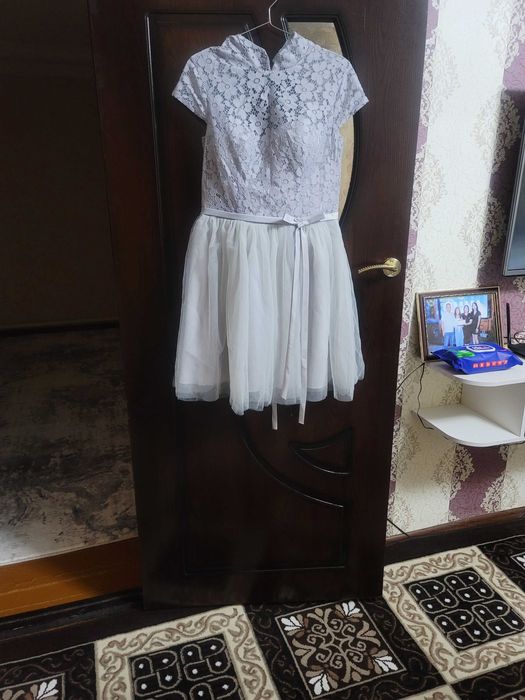 Продаются платья для девушек