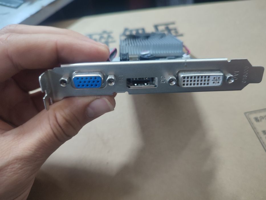 Видеокарта gt 405 1gb