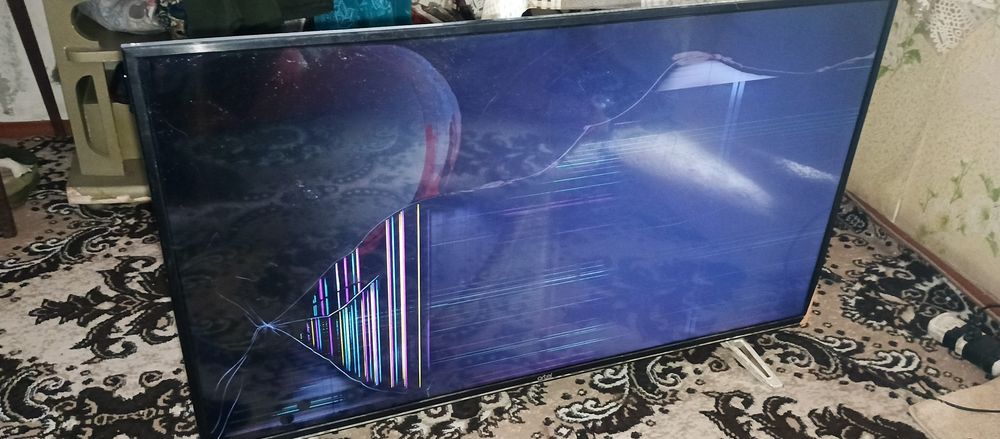 Artel 43 разбит экран