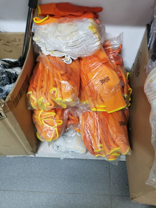 Садовые Перчатки, защитные #300. Оптом в Астане