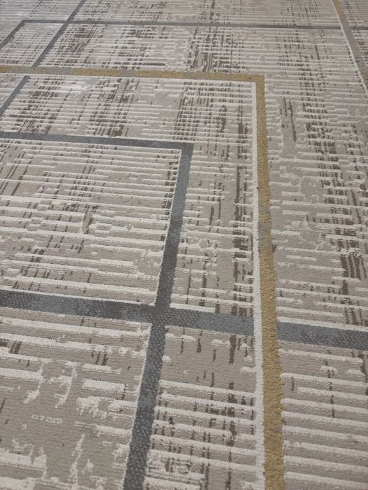 Продам ковер 2*3