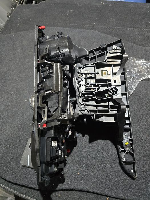 Consola schimbator viteza lexus ux250h 2016-2024 impecabil