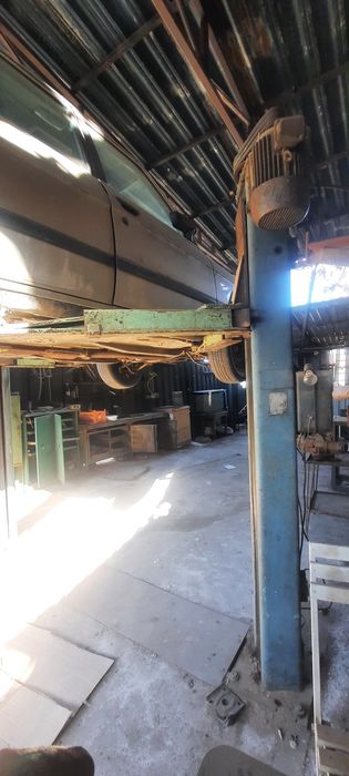 Подъемник для авто