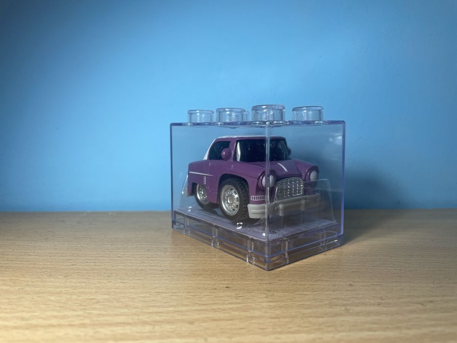 Мини машинка игрушечная