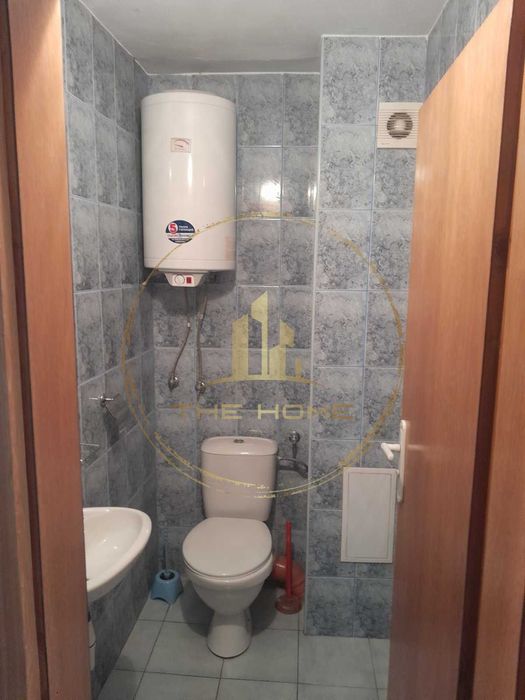 Дава се под наем Двустаен апартамент в Варна, Базар Левски - 120 кв.м за 725 € - Снимка #9