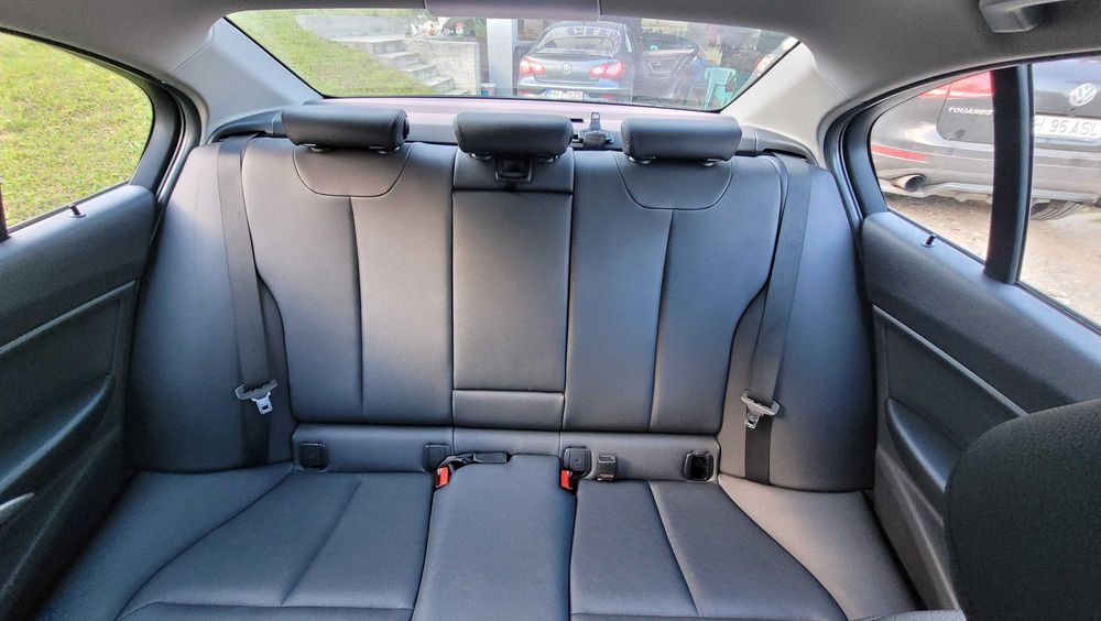 Vand BMW 318d Automat 2012