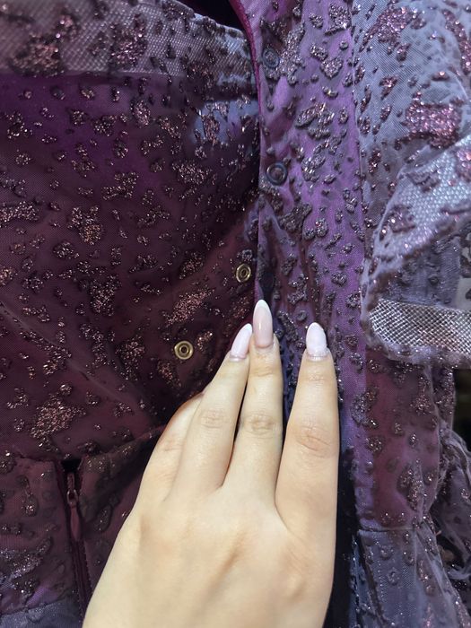 Бална Рокля носена само за 1 час