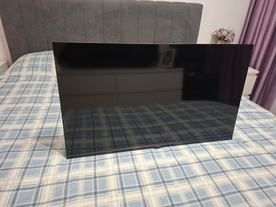 Se vinde: Televizor Philips LED 32PHS6009, 80 cm (32"), Smart TV, HD,