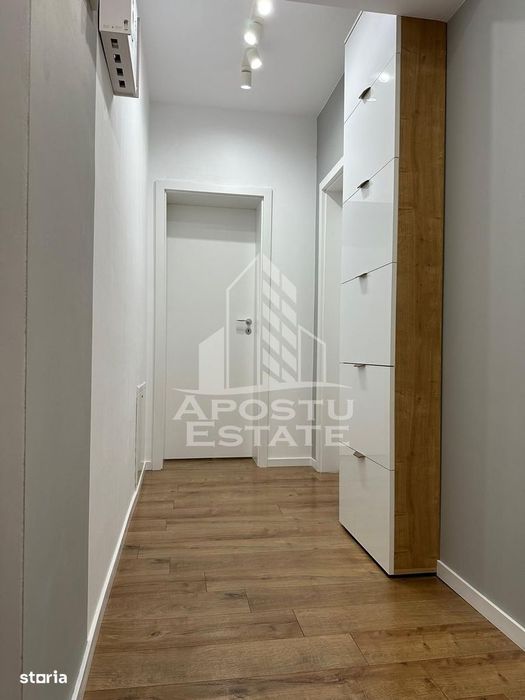 Apartament de vanzare cu 2 camere, Bucatarie inchisa, zona Soarelui