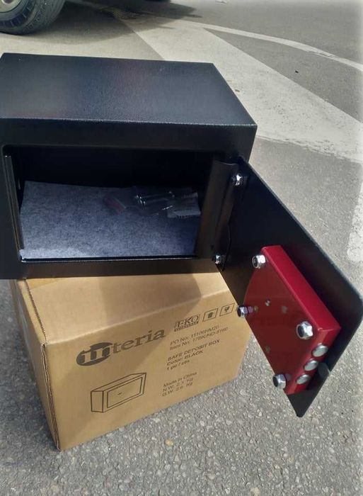 механичен трезор сейф, касa с ключ NEXTOOL външни размери 230х170х170м