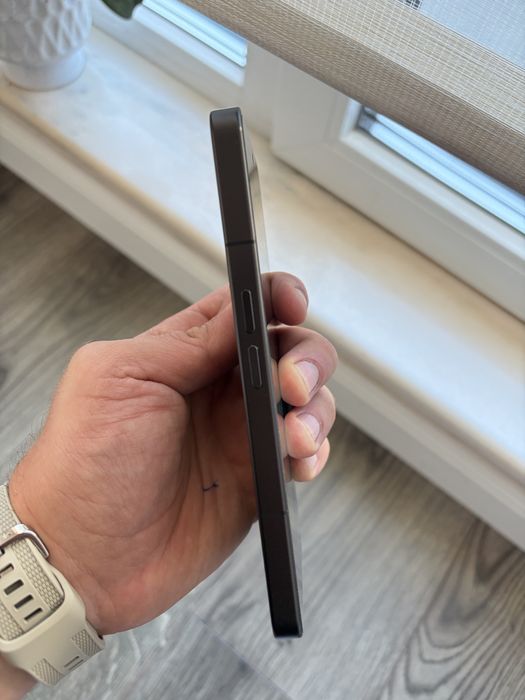 Nothing Phone (3) – 12GB RAM / 256GB – Garanție eMAG 07.09.2027