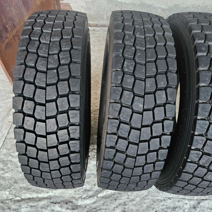 4 тежкотоварни гуми 275/80R22.5 Michelin X Multi D 149/146L M+S