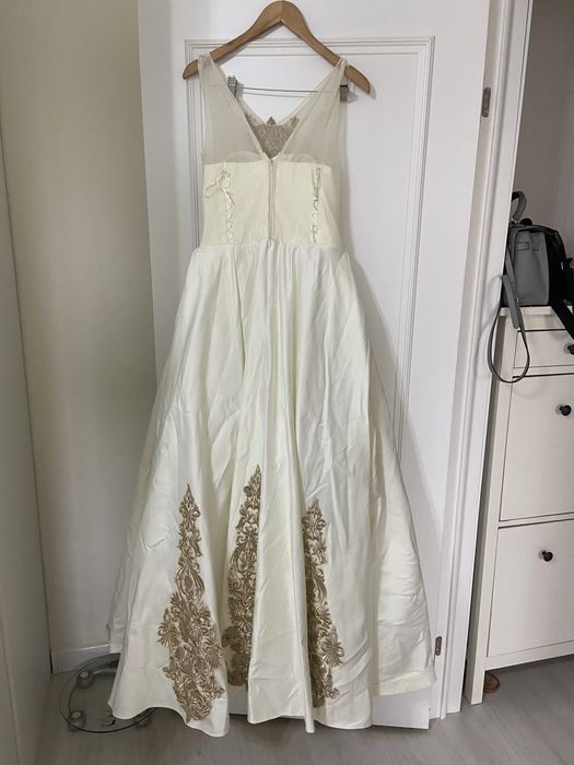 Продам платье