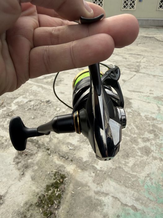 Mulineta Shimano Sustain C3000