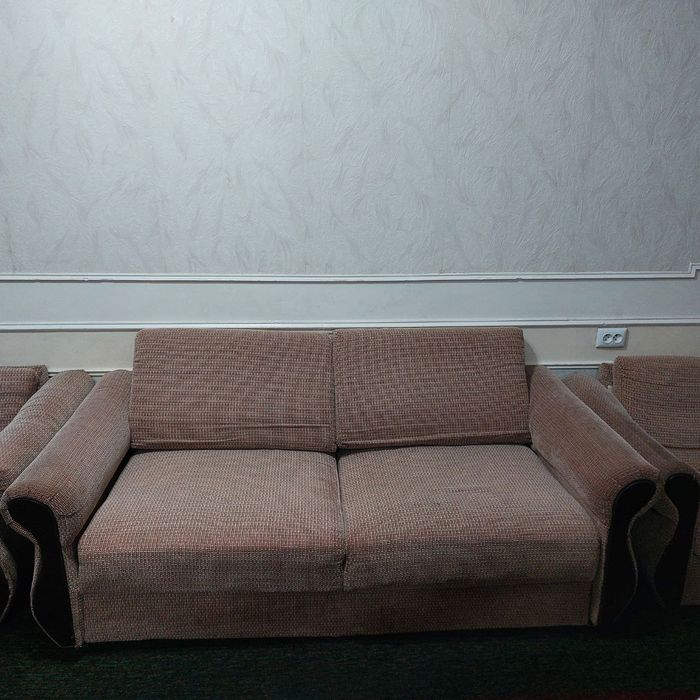 Мягкая мебель для гостиной и детской комнаты