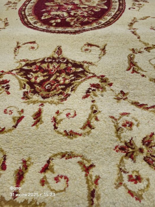 Продам натуральный ковёр