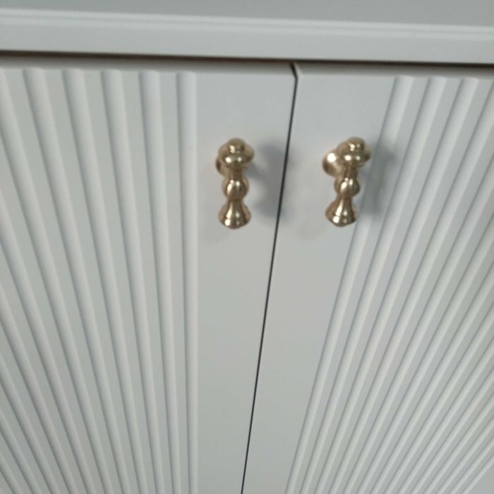 Продам ТВ тумбу. Комод.