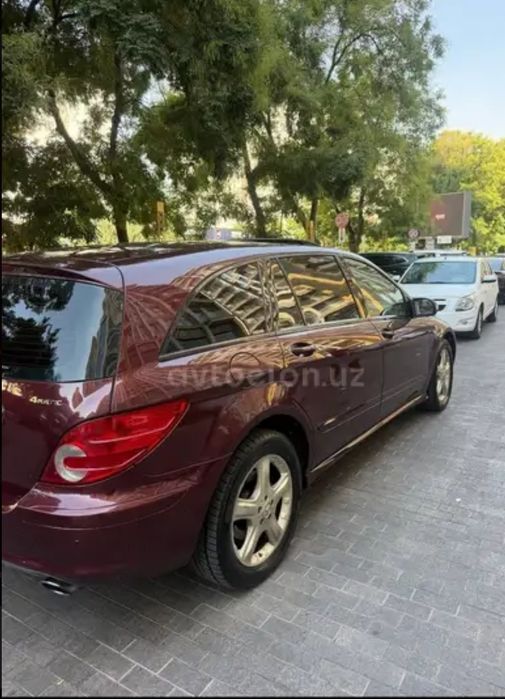 Mercedes-Benz R 350