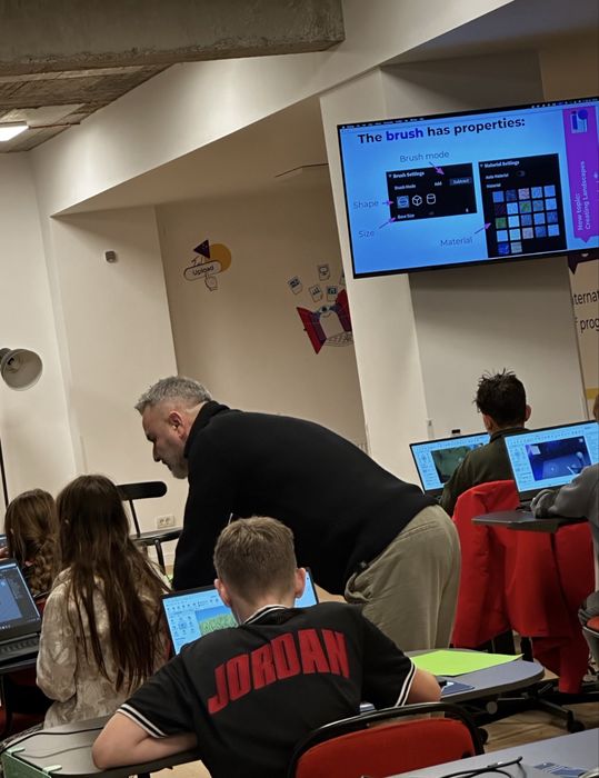 Tabara IT in vacanta I Corbeanca I Cursuri IT copii la clasa