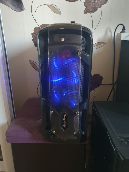 Настолен Компютър