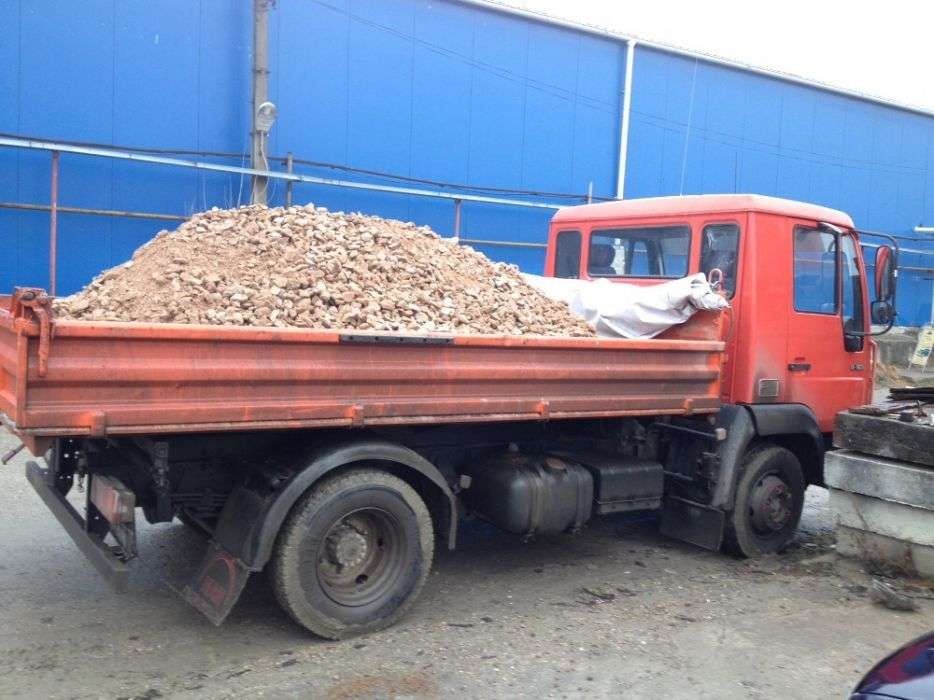 Transport nisip Pietris vând balast balastru piatra concasata moluz pa