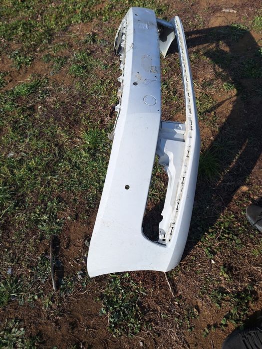 Предна броня за VW Passat b7 (2010-2011)