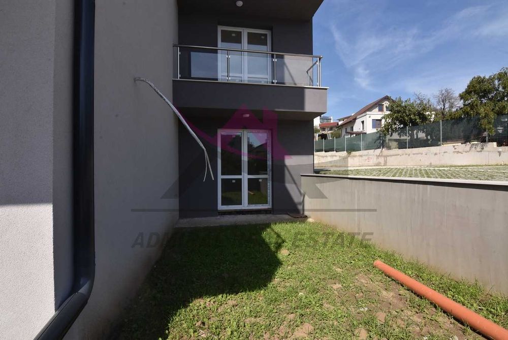 Продава се Едностаен апартамент в Варна, Възраждане 3 - 35 кв.м за 1258 €/кв.м - Снимка #4