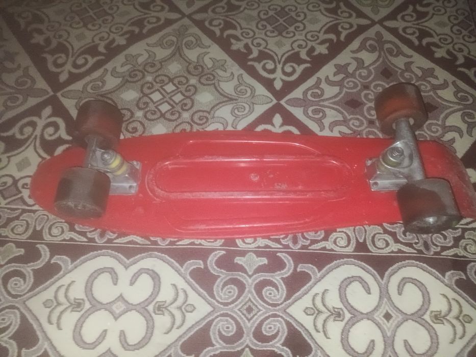 Продам скейтборд срочнооо